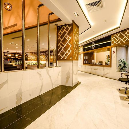 White Diamond Hotel Sari Τζέντα Εξωτερικό φωτογραφία