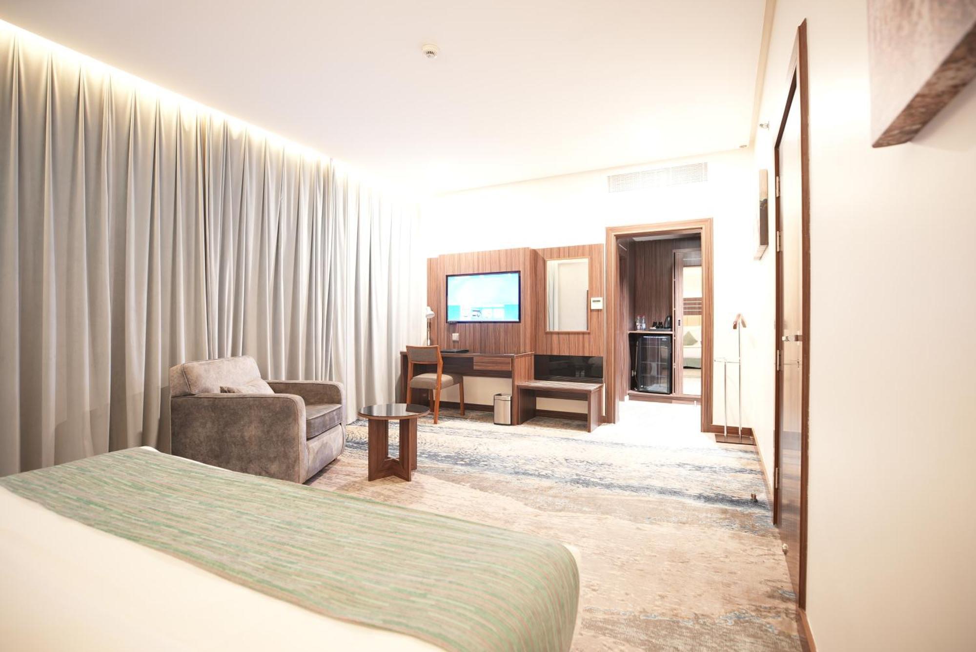 White Diamond Hotel Sari Τζέντα Εξωτερικό φωτογραφία