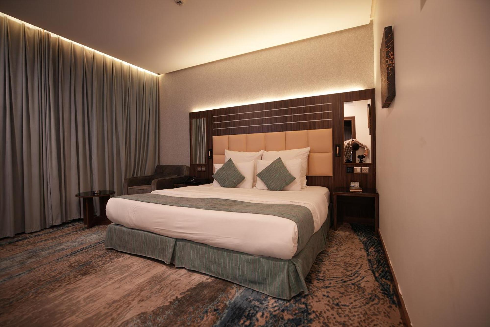 White Diamond Hotel Sari Τζέντα Εξωτερικό φωτογραφία